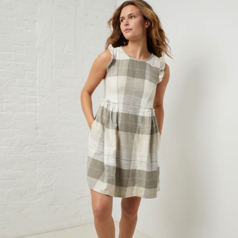 🍁 Easy Flutter Sleeve Flannel Dress | UpWest | Plaid | NWT (Size S)